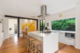 https://images.listonce.com.au/custom/160x/listings/15-sullivan-street-sorrento-vic-3943/386/00881386_img_05.jpg?NS_VqeWm8_I