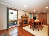 https://images.listonce.com.au/custom/160x/listings/15-summerhill-park-drive-mooroolbark-vic-3138/987/01523987_img_08.jpg?spnzYZI-G4w