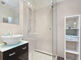 https://images.listonce.com.au/custom/160x/listings/15-sunbeam-avenue-ringwood-east-vic-3135/942/00620942_img_06.jpg?YXpMAONwpy0