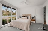 https://images.listonce.com.au/custom/160x/listings/15-sunderland-rise-greensborough-vic-3088/138/01986138_img_07.jpg?sMYMnnpgc-w
