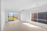 https://images.listonce.com.au/custom/160x/listings/15-sunpeaks-street-winter-valley-vic-3358/753/01986753_img_04.jpg?DRlFTBfgyNk