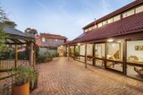 https://images.listonce.com.au/custom/160x/listings/15-sunrise-drive-greensborough-vic-3088/591/01702591_img_02.jpg?pZMcCms-W_A