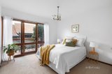 https://images.listonce.com.au/custom/160x/listings/15-sunrise-drive-greensborough-vic-3088/591/01702591_img_08.jpg?8IV0e5VQy-E
