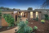 https://images.listonce.com.au/custom/160x/listings/15-the-boulevarde-doncaster-vic-3108/130/01406130_img_02.jpg?t_SNxC67HY0