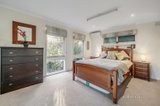 https://images.listonce.com.au/custom/160x/listings/15-the-boulevarde-doncaster-vic-3108/130/01406130_img_07.jpg?nGduAxGCqI8