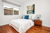 https://images.listonce.com.au/custom/160x/listings/15-thistle-street-essendon-vic-3040/176/00496176_img_04.jpg?VbPFEpJLKPg