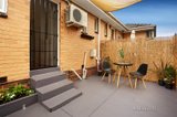 https://images.listonce.com.au/custom/160x/listings/15-thistle-street-essendon-vic-3040/176/00496176_img_06.jpg?B4JmZWnCvW8