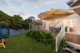 https://images.listonce.com.au/custom/160x/listings/15-thompson-street-glen-waverley-vic-3150/901/01976901_img_16.jpg?zdf1Gv__CNY
