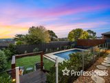 https://images.listonce.com.au/custom/160x/listings/15-tournament-road-chirnside-park-vic-3116/971/01525971_img_20.jpg?DumleTGkkv8