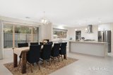 https://images.listonce.com.au/custom/160x/listings/15-trafalgar-crescent-lilydale-vic-3140/527/01893527_img_03.jpg?wn3p-4e9SmQ