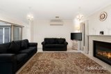 https://images.listonce.com.au/custom/160x/listings/15-trafalgar-crescent-lilydale-vic-3140/527/01893527_img_05.jpg?IX0D0WIxLKw