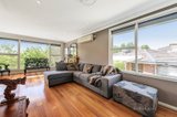 https://images.listonce.com.au/custom/160x/listings/15-trevor-court-mount-waverley-vic-3149/107/00574107_img_03.jpg?ZE_VjZ2FQek