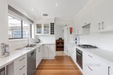 https://images.listonce.com.au/custom/160x/listings/15-turkeith-crescent-croydon-north-vic-3136/268/01594268_img_04.jpg?6CL-d-rnRK4