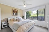 https://images.listonce.com.au/custom/160x/listings/15-turkeith-crescent-croydon-north-vic-3136/268/01594268_img_07.jpg?wHZTcS5pKxM