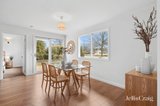 https://images.listonce.com.au/custom/160x/listings/15-walters-street-trentham-vic-3458/945/01743945_img_06.jpg?0nXo6ulcNBU