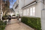 https://images.listonce.com.au/custom/160x/listings/15-washington-street-toorak-vic-3142/943/01977943_img_05.jpg?Ap52dLDdMBQ