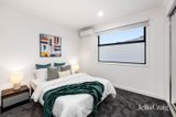 https://images.listonce.com.au/custom/160x/listings/15-wilga-street-mount-waverley-vic-3149/688/01910688_img_18.jpg?mAy-tsL-RHk