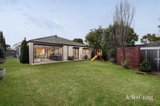 https://images.listonce.com.au/custom/160x/listings/15-williamsbrook-avenue-doreen-vic-3754/019/01943019_img_10.jpg?MRPJfj7Y-U4