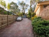 https://images.listonce.com.au/custom/160x/listings/15-willow-court-kilsyth-vic-3137/252/01524252_img_20.jpg?_HjA-nPK-Hk