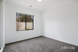 https://images.listonce.com.au/custom/160x/listings/15-woodman-drive-mckenzie-hill-vic-3451/194/01979194_img_16.jpg?tNOnRIyJ2RM