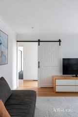 https://images.listonce.com.au/custom/160x/listings/15-yerrawa-drive-watsonia-vic-3087/343/01769343_img_13.jpg?3fhcCvpvwuE