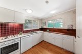 https://images.listonce.com.au/custom/160x/listings/150-peel-street-prahran-vic-3181/860/00648860_img_04.jpg?E73zm33x07A