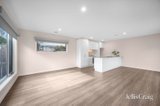 https://images.listonce.com.au/custom/160x/listings/1504-bell-street-redan-vic-3350/592/01909592_img_10.jpg?KphntDf4NWQ