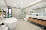 https://images.listonce.com.au/custom/160x/listings/151-bay-road-sandringham-vic-3191/903/01902903_img_09.jpg?ZSGct97IfAw