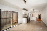 https://images.listonce.com.au/custom/160x/listings/151-dow-street-port-melbourne-vic-3207/554/01121554_img_04.jpg?9xQKfaqgVDM