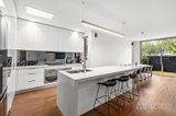 https://images.listonce.com.au/custom/160x/listings/151-spray-street-elwood-vic-3184/100/01780100_img_02.jpg?AptQy2Y7T9o