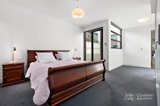 https://images.listonce.com.au/custom/160x/listings/151-spray-street-elwood-vic-3184/100/01780100_img_04.jpg?M5qGgc_5bpI