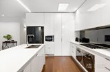 https://images.listonce.com.au/custom/160x/listings/151-spray-street-elwood-vic-3184/100/01780100_img_10.jpg?wyZq4-Euzp8