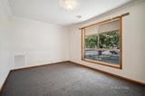 https://images.listonce.com.au/custom/160x/listings/1510-chisholm-street-black-hill-vic-3350/041/01646041_img_07.jpg?rknLXw5WYDA