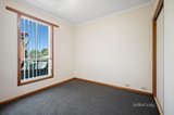 https://images.listonce.com.au/custom/160x/listings/1510-chisholm-street-black-hill-vic-3350/041/01646041_img_10.jpg?XbdDFD5lwiQ