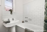 https://images.listonce.com.au/custom/160x/listings/1510a-mitford-street-st-kilda-vic-3182/220/01794220_img_09.jpg?6Gf5Ju0DvxU