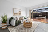 https://images.listonce.com.au/custom/160x/listings/15110-bungower-road-mornington-vic-3931/714/01909714_img_05.jpg?SD_7aYJPaKo