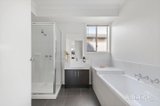 https://images.listonce.com.au/custom/160x/listings/15110-bungower-road-mornington-vic-3931/714/01909714_img_09.jpg?I1J6dsxo1Bo