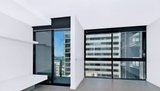 https://images.listonce.com.au/custom/160x/listings/151422-dorcas-street-southbank-vic-3006/827/01977827_img_07.jpg?mJQY4x0QT_4