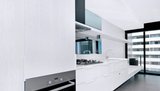 https://images.listonce.com.au/custom/160x/listings/151422-dorcas-street-southbank-vic-3006/827/01977827_img_09.jpg?zOZ7HLgBY60