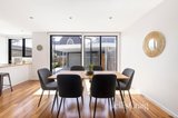 https://images.listonce.com.au/custom/160x/listings/152-aitken-street-williamstown-vic-3016/583/01929583_img_08.jpg?MXuWeKbiz6Y
