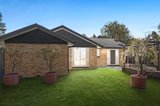 https://images.listonce.com.au/custom/160x/listings/152-bayswater-road-croydon-south-vic-3136/384/01871384_img_01.jpg?g4BlhYHk4gA