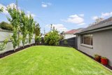 https://images.listonce.com.au/custom/160x/listings/152-eram-road-box-hill-north-vic-3129/618/01684618_img_10.jpg?FoNX8j9TEZo