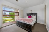 https://images.listonce.com.au/custom/160x/listings/152-everard-road-mernda-vic-3754/353/01289353_img_02.jpg?SgnDqSZhEpQ