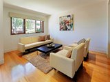 https://images.listonce.com.au/custom/160x/listings/152-farrell-street-port-melbourne-vic-3207/968/01793968_img_05.jpg?HZm2EHiqq18