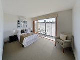 https://images.listonce.com.au/custom/160x/listings/152-farrell-street-port-melbourne-vic-3207/968/01793968_img_07.jpg?LAlIMO3ie7g