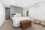 https://images.listonce.com.au/custom/160x/listings/152-franklin-street-eltham-vic-3095/360/01880360_img_09.jpg?S8QmDriMU24