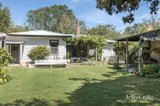 https://images.listonce.com.au/custom/160x/listings/152-main-street-romsey-vic-3434/163/01846163_img_13.jpg?qHTswsM5-gI