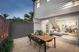 https://images.listonce.com.au/custom/160x/listings/152-neville-street-middle-park-vic-3206/822/01261822_img_14.jpg?HevdT5X5Xmk