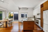 https://images.listonce.com.au/custom/160x/listings/152-north-road-brighton-vic-3186/552/01932552_img_03.jpg?AdprvifPTTY