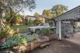 https://images.listonce.com.au/custom/160x/listings/152-rattray-road-montmorency-vic-3094/479/01536479_img_17.jpg?6XaJuXFrOLc